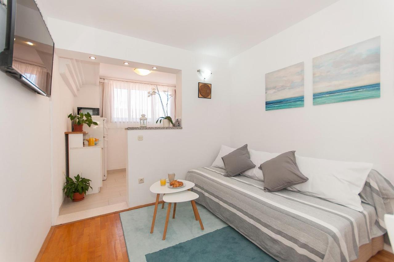Apartment Luna Omis Exterior photo